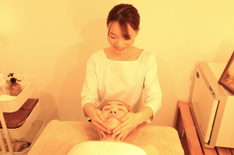 顔-2　色見変えた